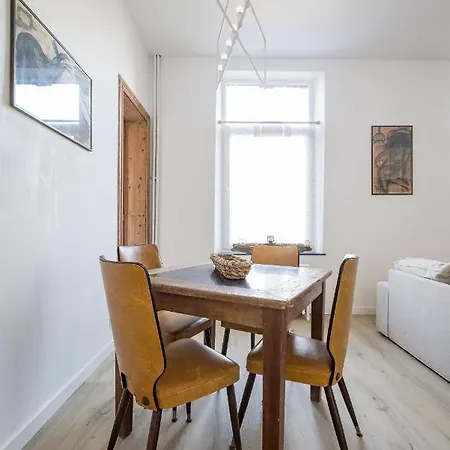 In - Chaleureux Dans Le Centre De * Hoei