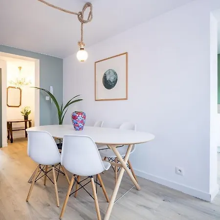 Appartement In - Chaleureux Dans Le Centre De Hoei