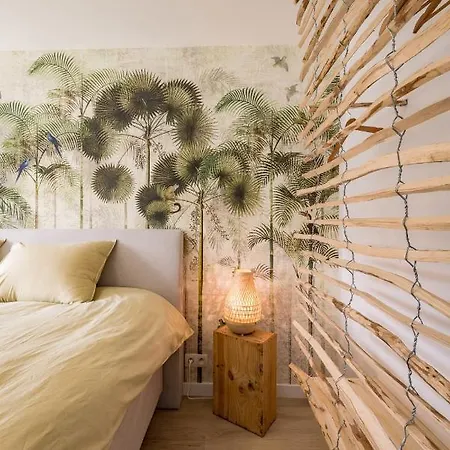 In - Chaleureux Dans Le Centre De Huy