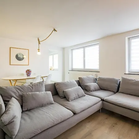 In - Chaleureux Dans Le Centre De * Huy